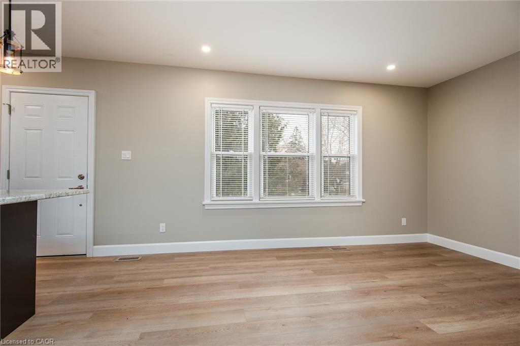 525 Courtland Avenue E, Kitchener, Ontario  N2G 2W9 - Photo 12 - 40815976