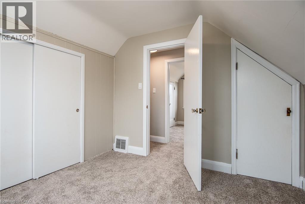 525 Courtland Avenue E, Kitchener, Ontario  N2G 2W9 - Photo 32 - 40815976