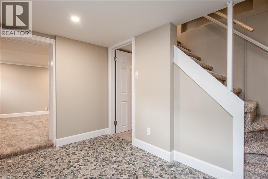 525 Courtland Avenue E, Kitchener, Ontario  N2G 2W9 - Photo 35 - 40815976