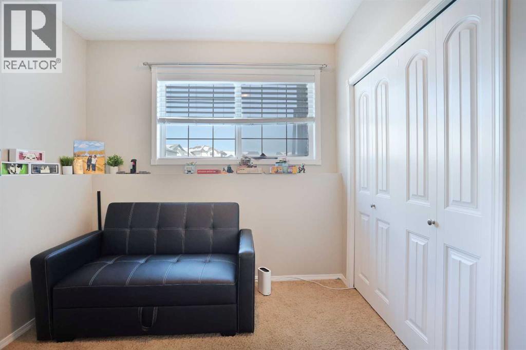 11 Upland Bay W, Brooks, Alberta  T1R 1N1 - Photo 30 - A2288677