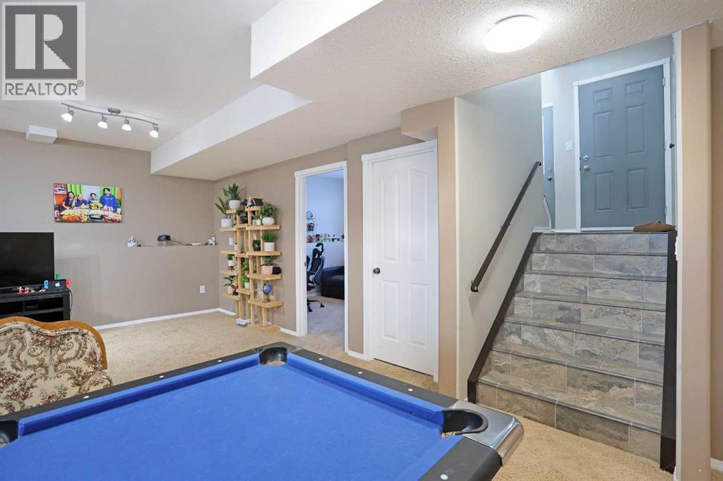 11 Upland Bay W, Brooks, Alberta  T1R 1N1 - Photo 26 - A2288677