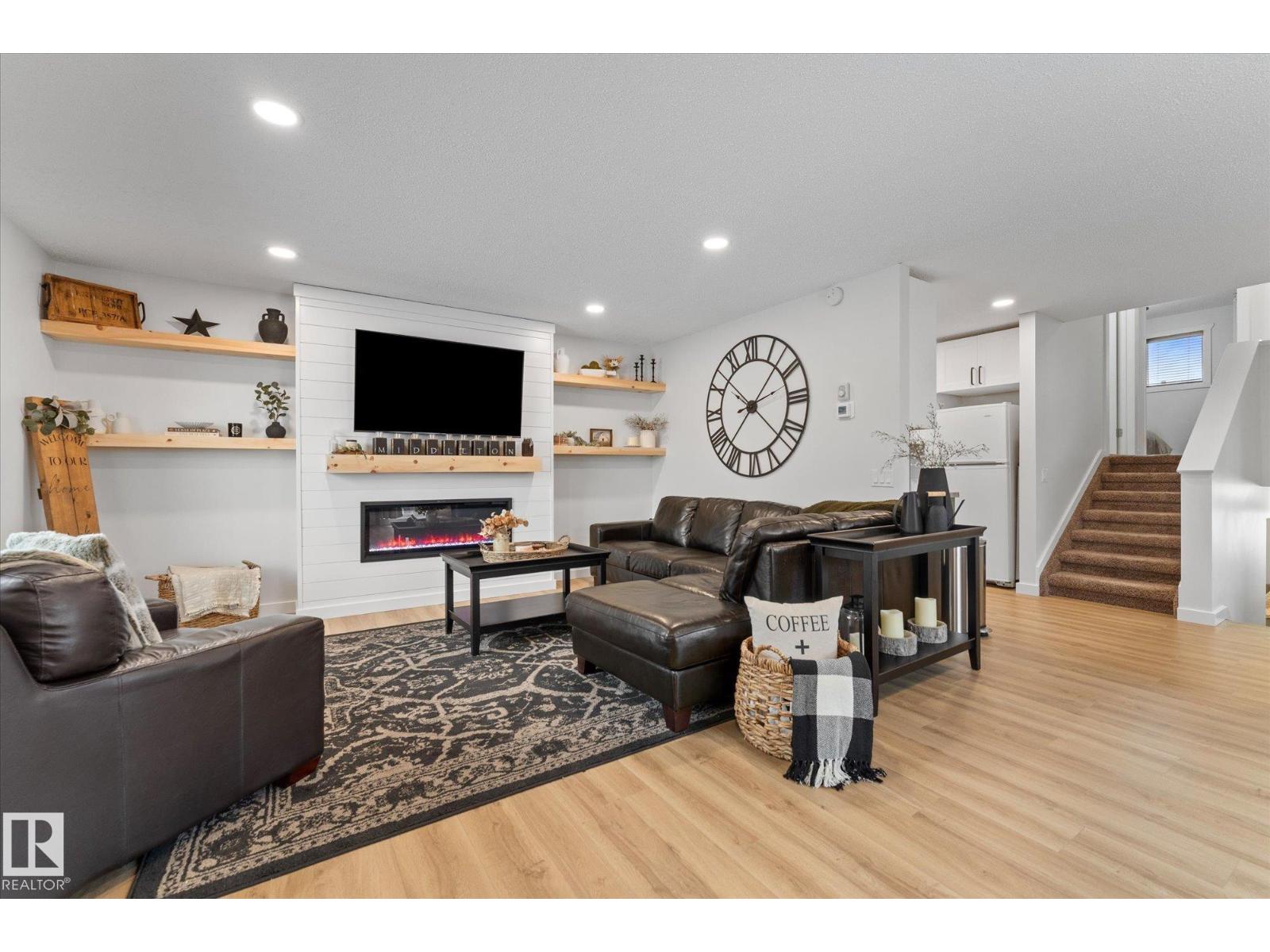 3908 44 Av, Stony Plain, Alberta  T7Z 1K8 - Photo 4 - E4480330