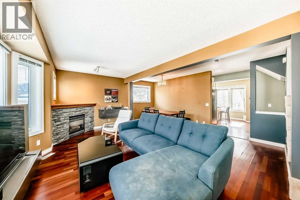 114 Killarney Glen Court SW, Calgary, Alberta  T3E 7H4 - Photo 9 - A2298501