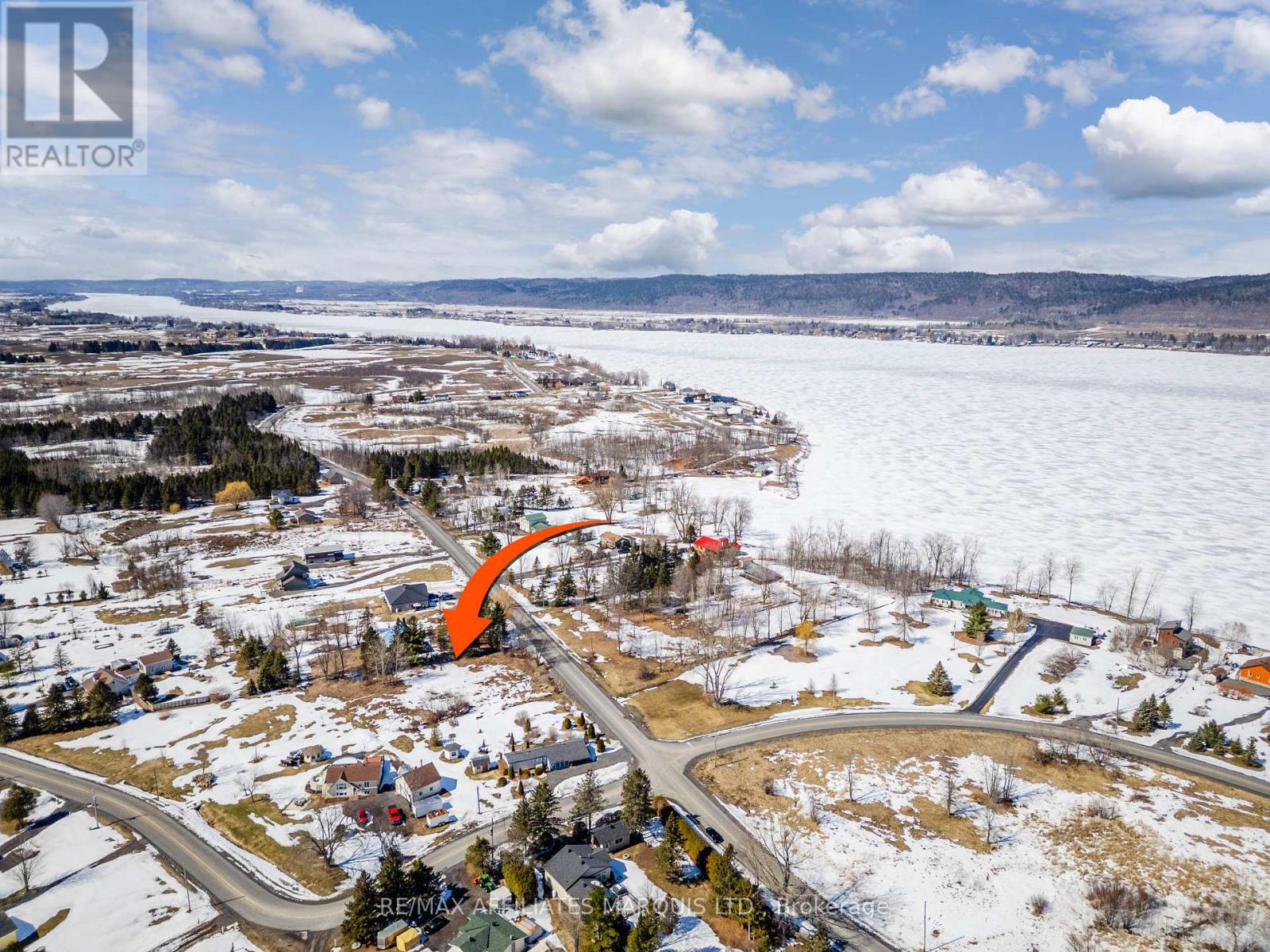 2903 Chartrand Street, Alfred And Plantagenet, Ontario  K0B 1J0 - Photo 12 - X12956122