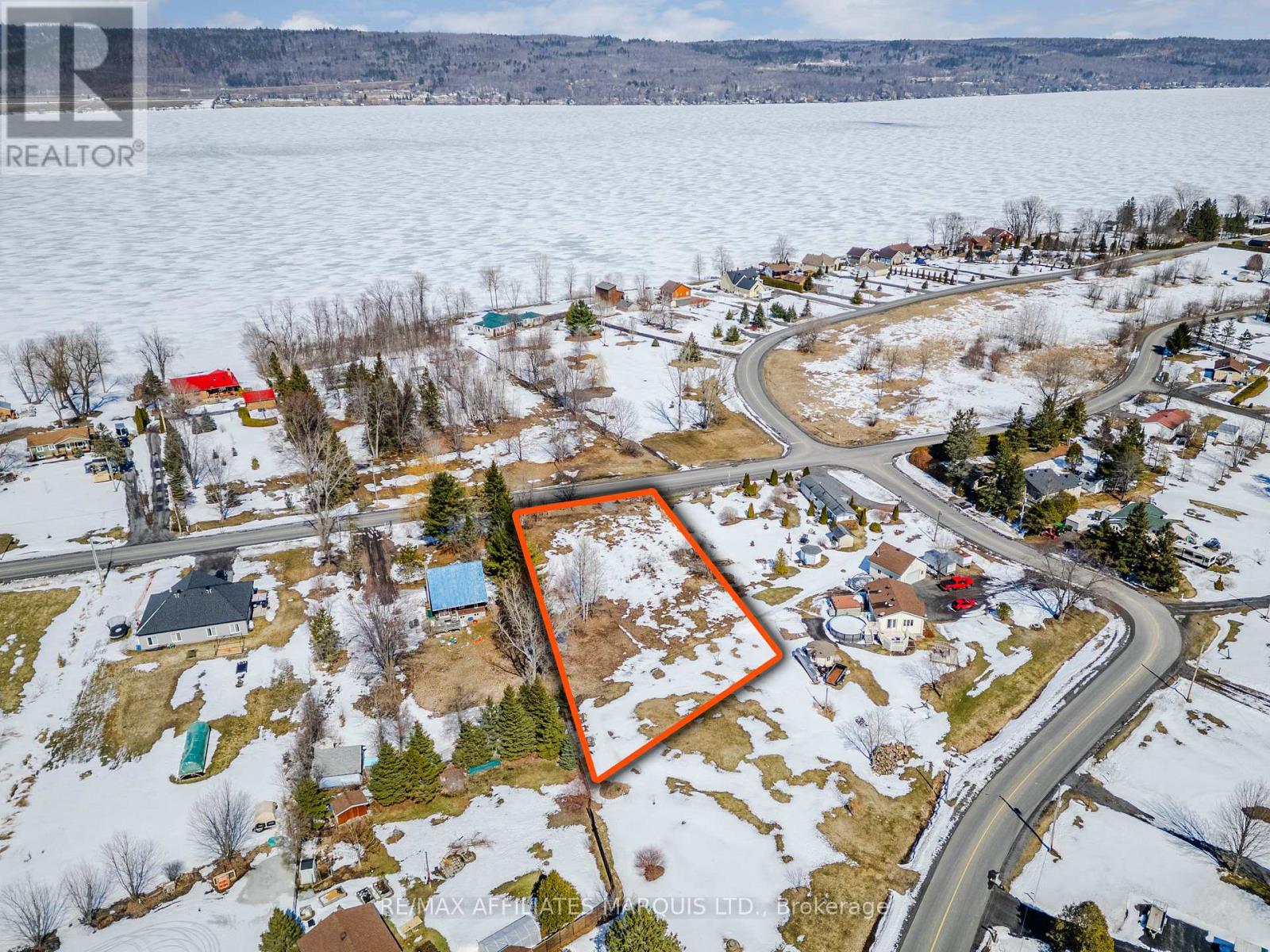 2903 Chartrand Street, Alfred And Plantagenet, Ontario  K0B 1J0 - Photo 19 - X12956122