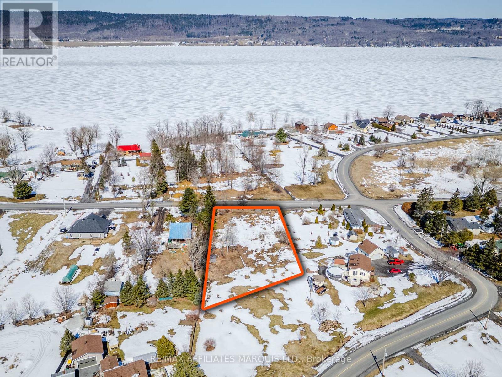 2903 Chartrand Street, Alfred And Plantagenet, Ontario  K0B 1J0 - Photo 20 - X12956122