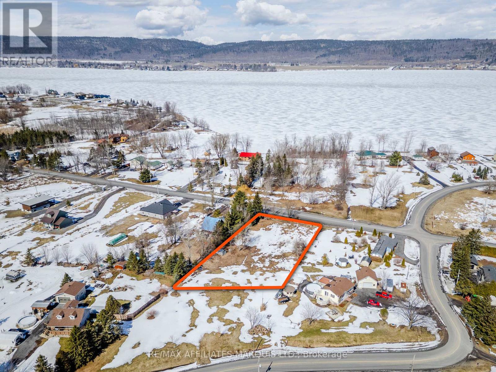 2903 Chartrand Street, Alfred And Plantagenet, Ontario  K0B 1J0 - Photo 7 - X12956122