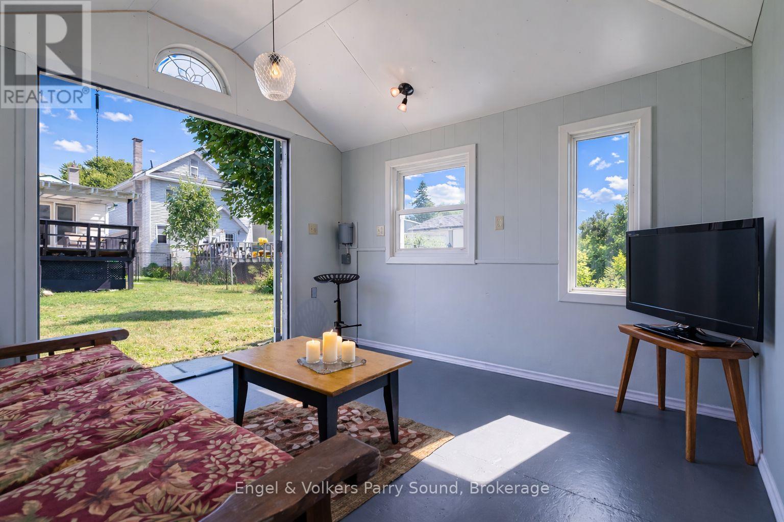 54 River Street, Parry Sound, Ontario  P2A 2T6 - Photo 27 - X12956110