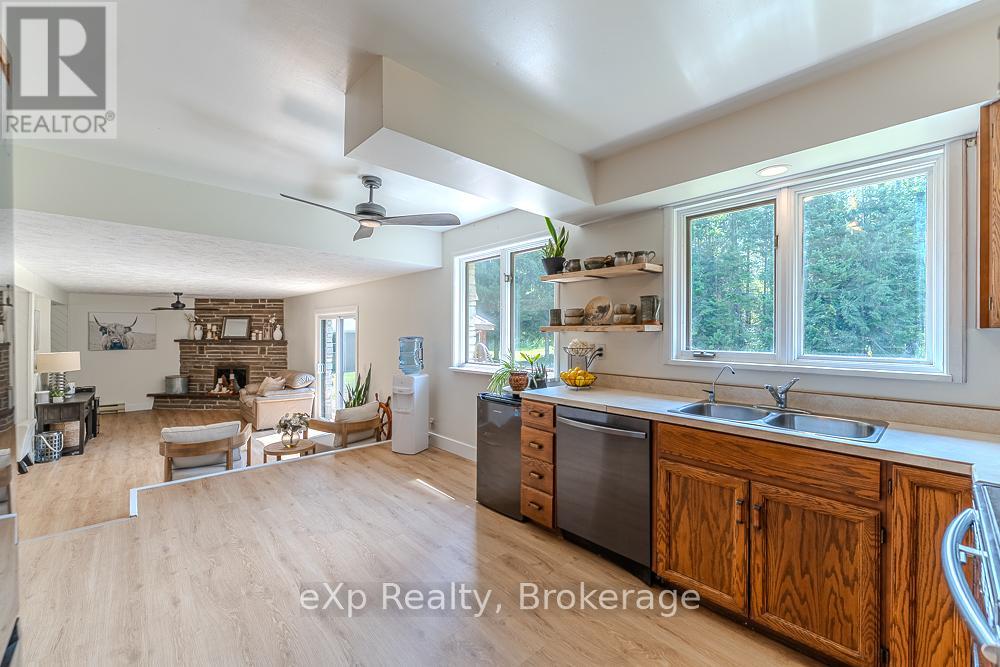 502354 Grey Road 1 Road, Georgian Bluffs, Ontario  N0H 2T0 - Photo 17 - X12956112