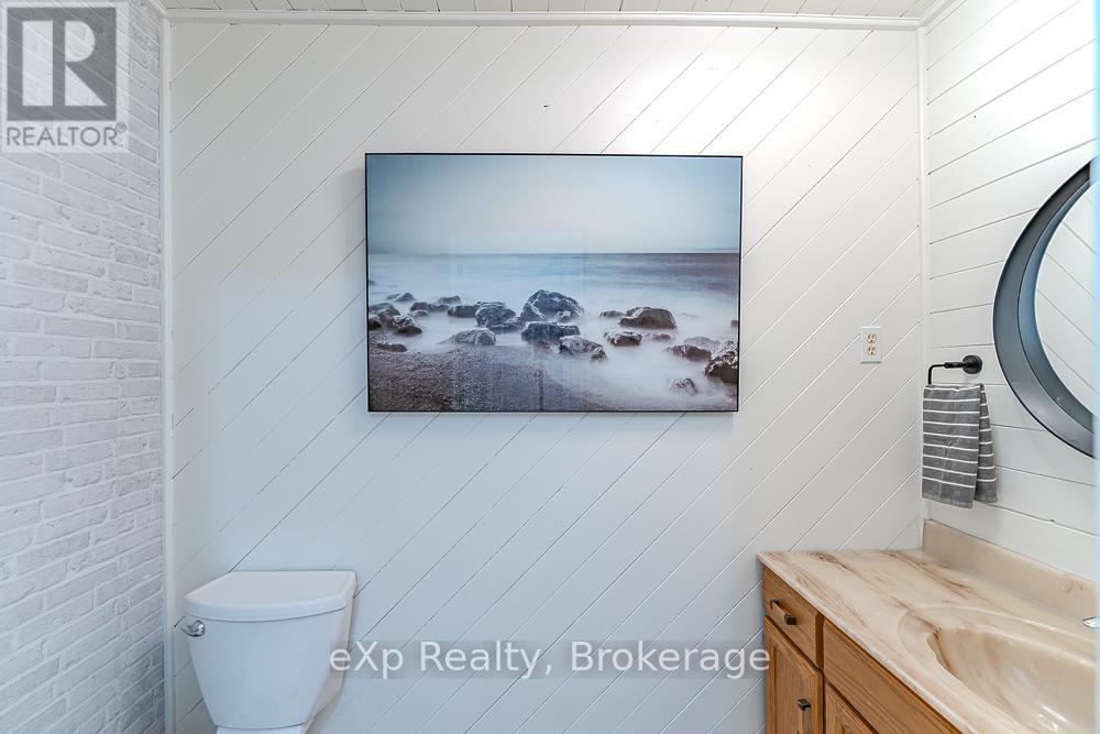 502354 Grey Road 1 Road, Georgian Bluffs, Ontario  N0H 2T0 - Photo 25 - X12956112