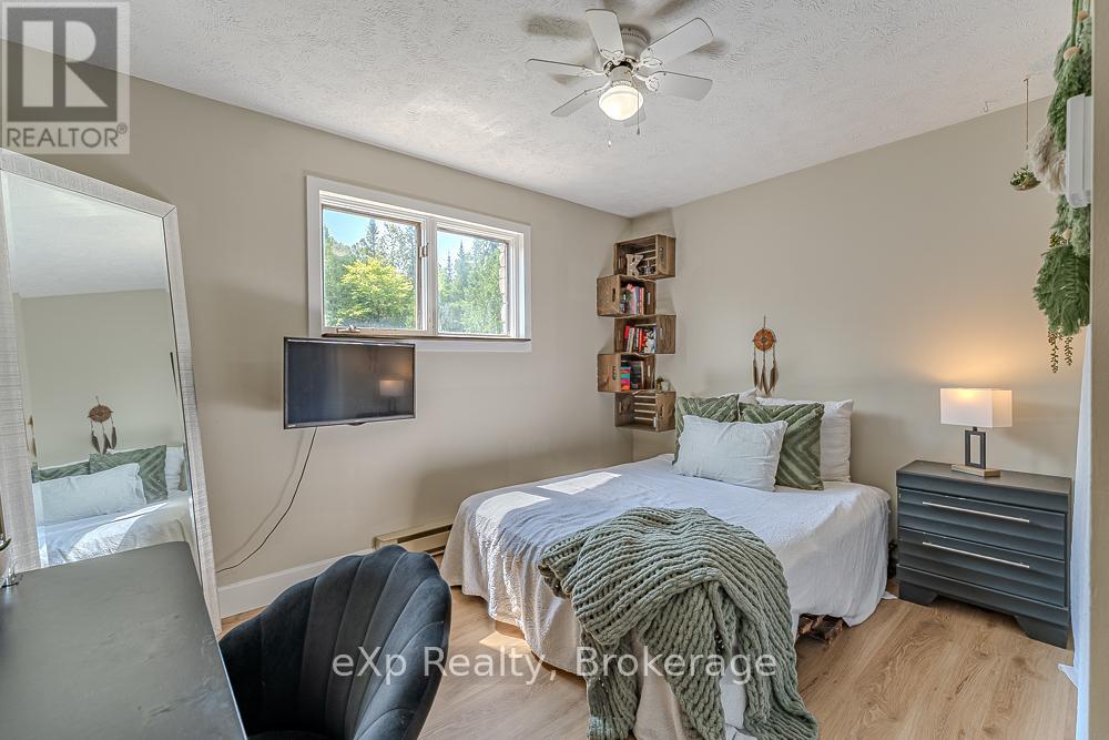 502354 Grey Road 1 Road, Georgian Bluffs, Ontario  N0H 2T0 - Photo 32 - X12956112