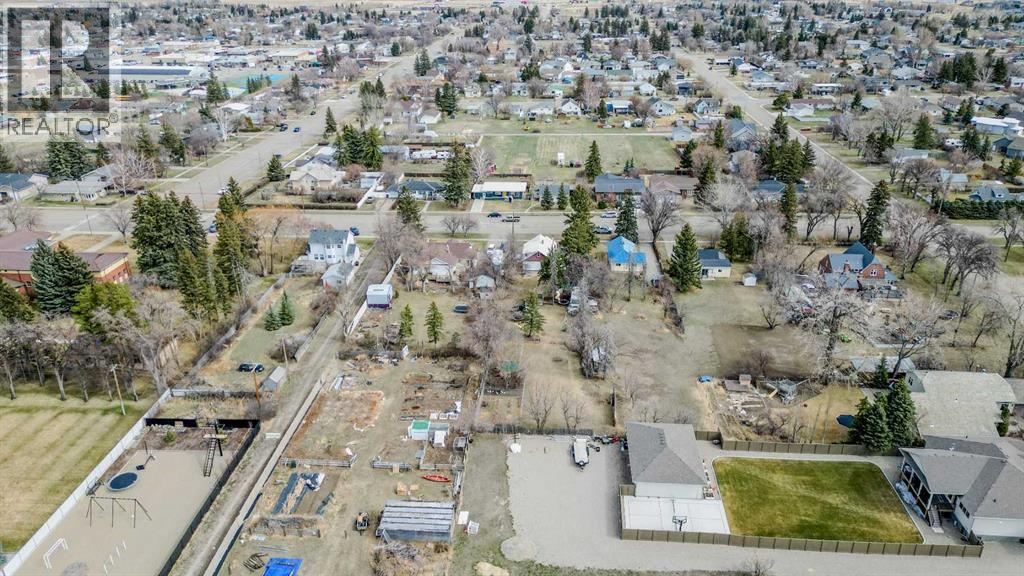 54 S 200 W, Raymond, Alberta  T0K 2S0 - Photo 40 - A2296321