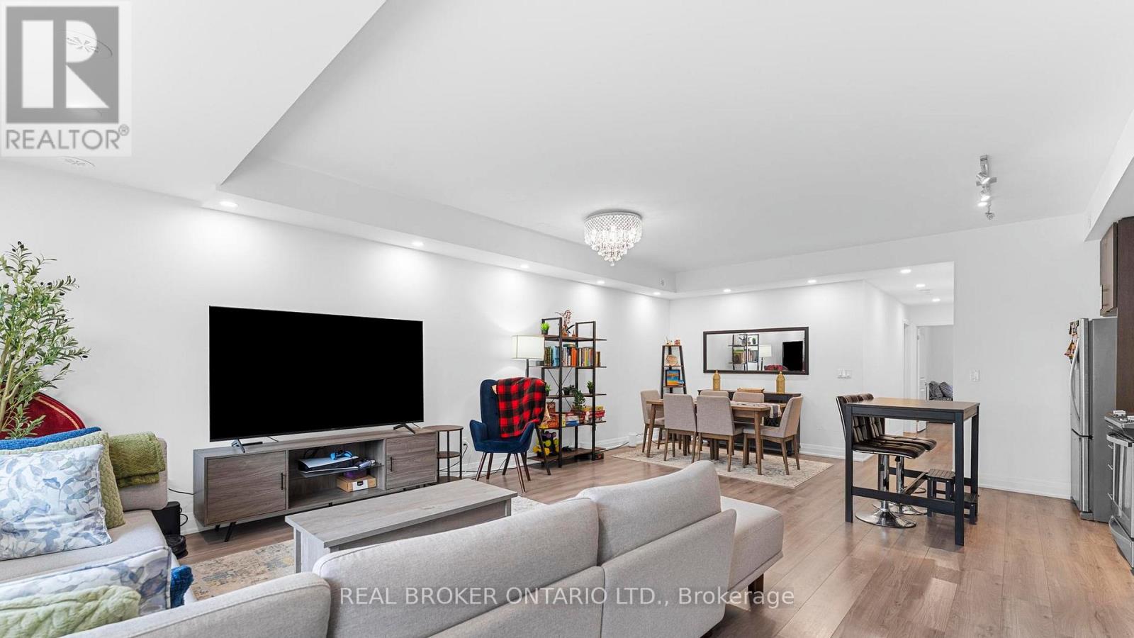 31 - 780 Sheppard Avenue E, Toronto, Ontario  M2K 1C3 - Photo 5 - C12956094