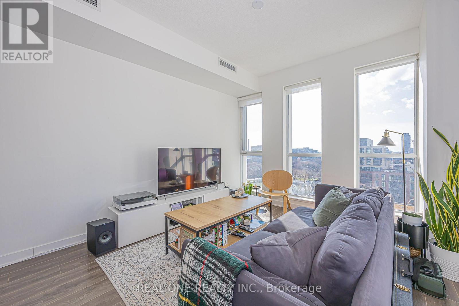 1206 - 170 Sumach Street, Toronto, Ontario  M5A 0C3 - Photo 17 - C12956102