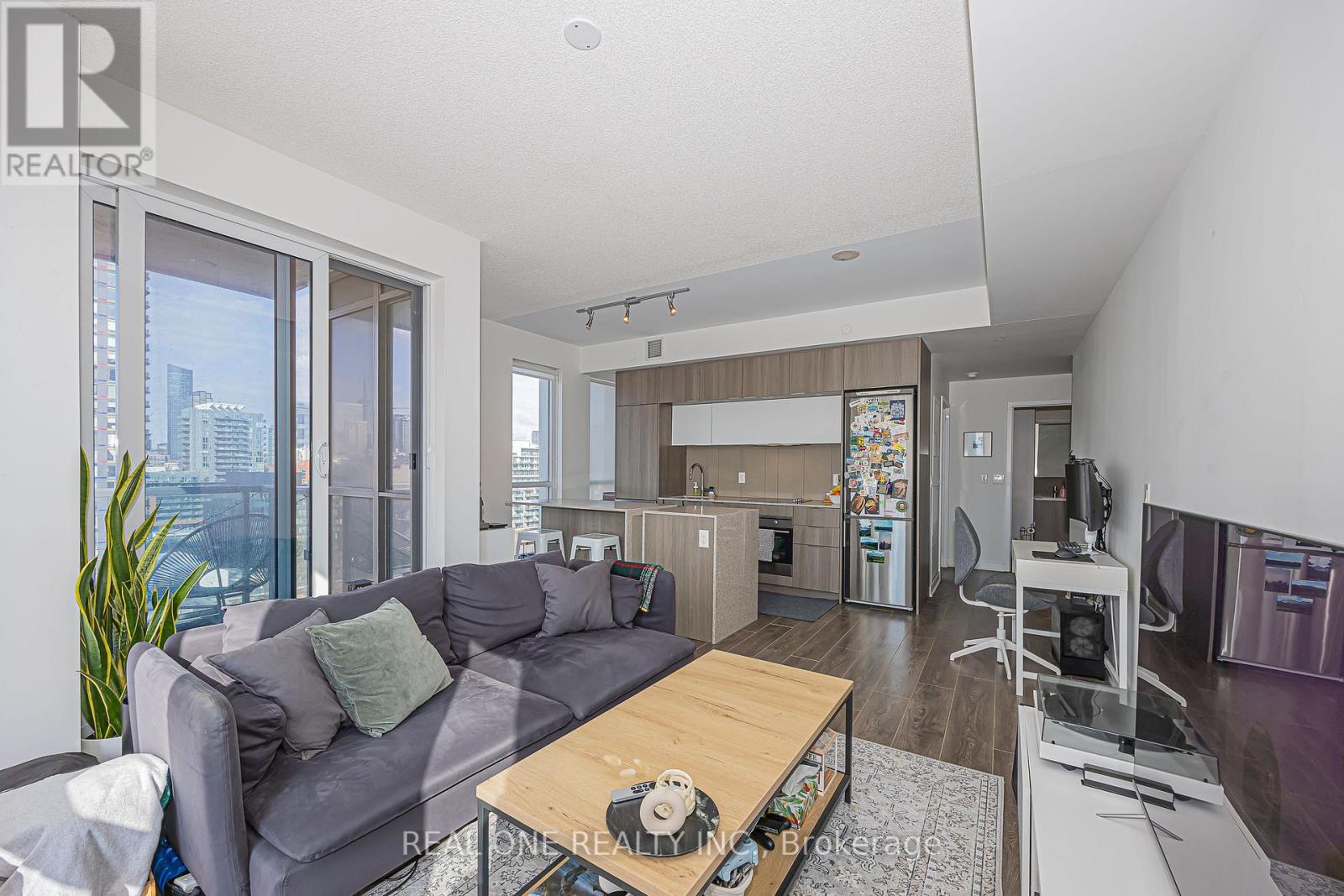 1206 - 170 Sumach Street, Toronto, Ontario  M5A 0C3 - Photo 18 - C12956102