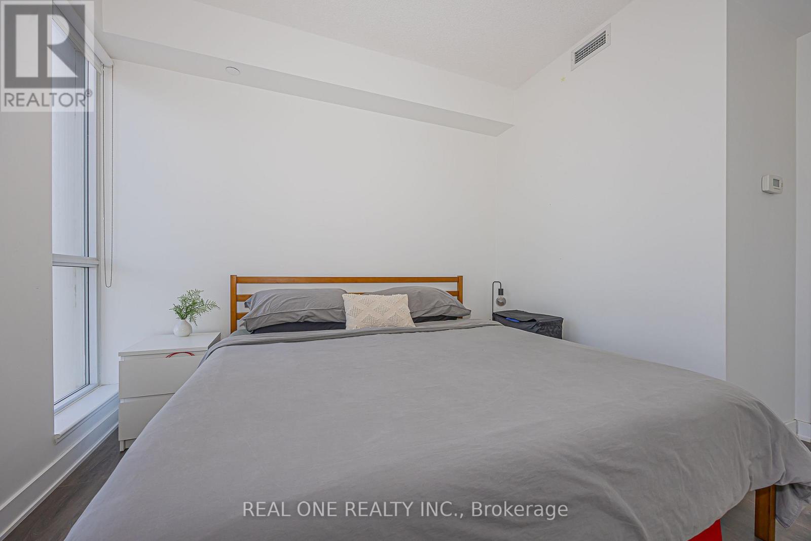 1206 - 170 Sumach Street, Toronto, Ontario  M5A 0C3 - Photo 21 - C12956102