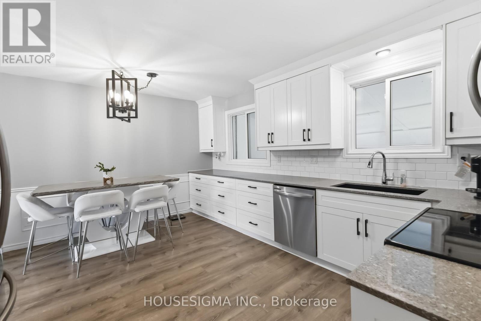 861 Dearness Drive, London South, Ontario  N6E 1Y4 - Photo 14 - X12956130