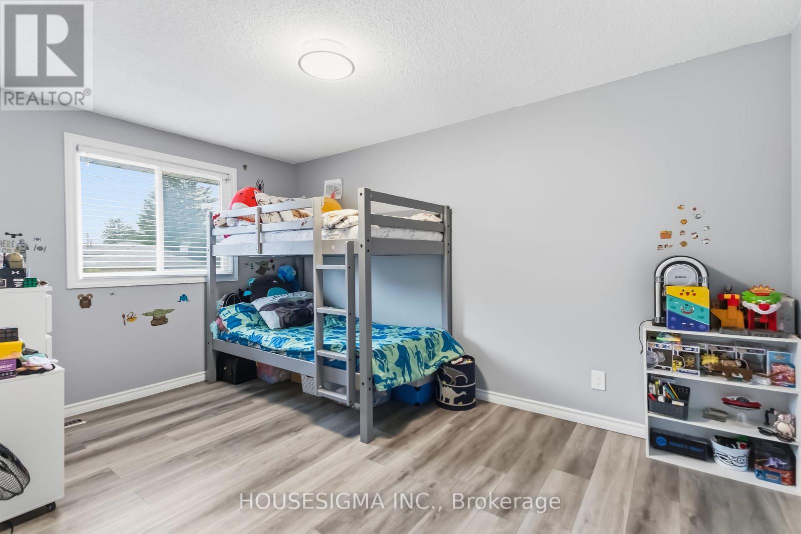 861 Dearness Drive, London South, Ontario  N6E 1Y4 - Photo 21 - X12956130