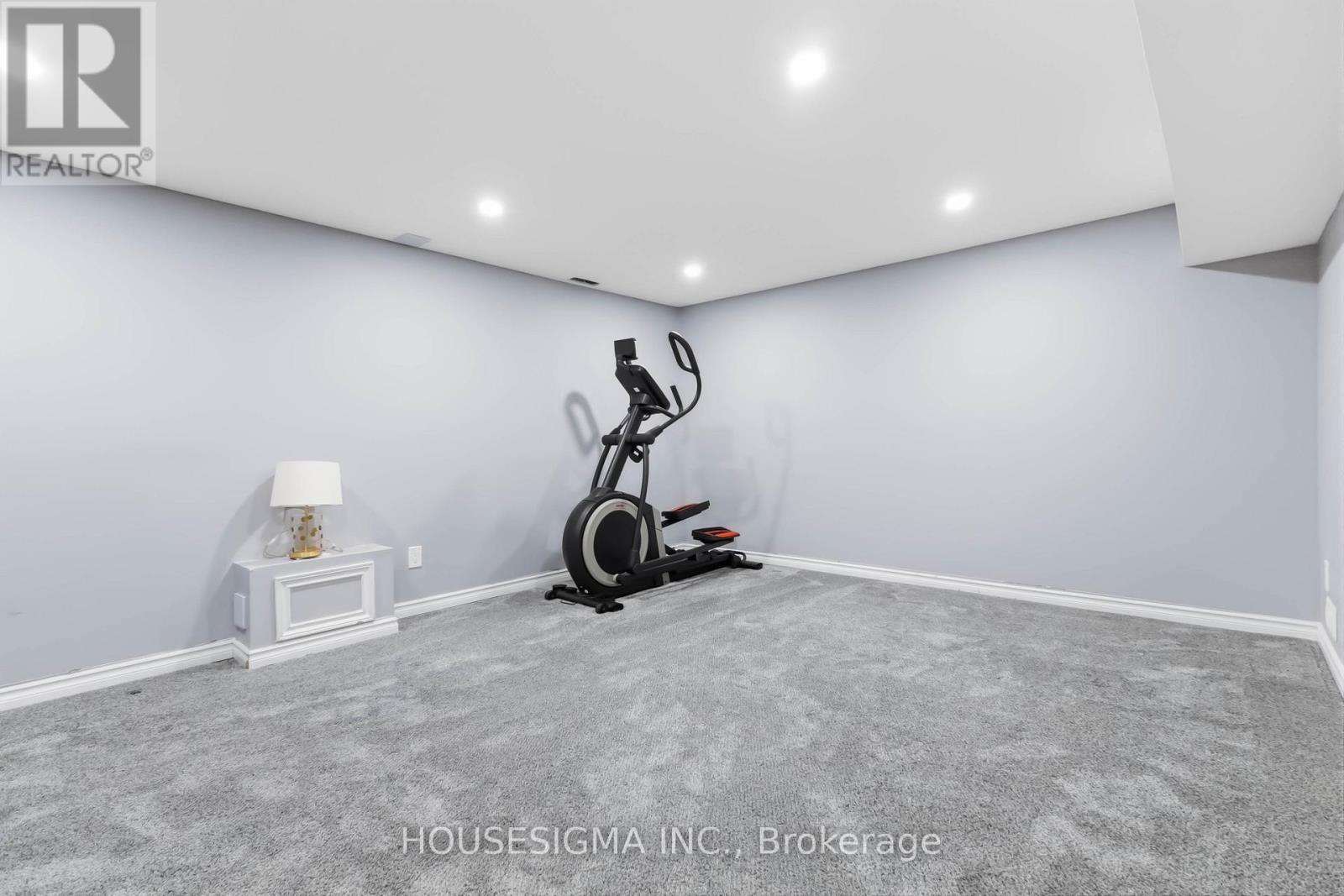 861 Dearness Drive, London South, Ontario  N6E 1Y4 - Photo 26 - X12956130