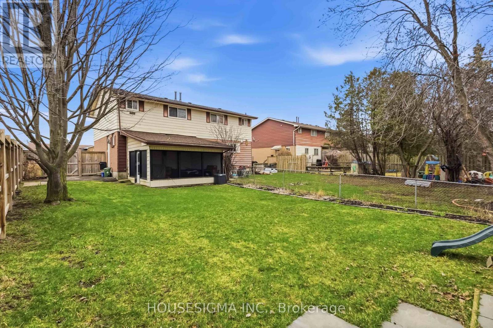 861 Dearness Drive, London South, Ontario  N6E 1Y4 - Photo 32 - X12956130