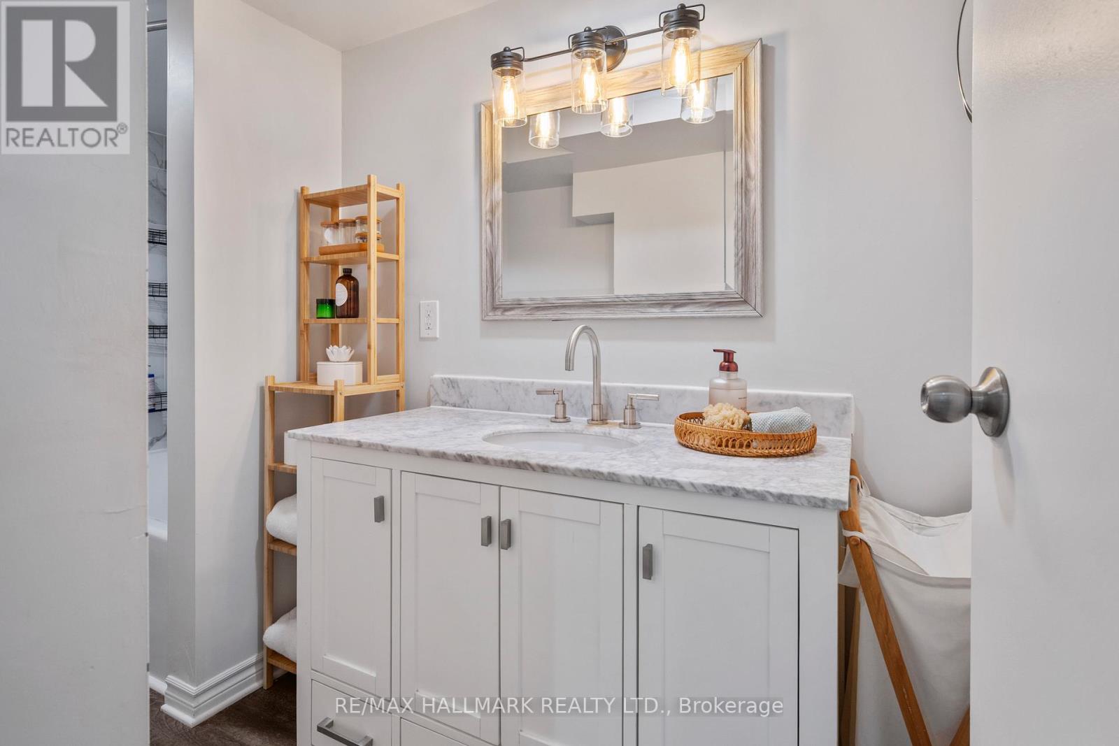 2 - 19 Guild Hall Drive, Toronto, Ontario  M1R 3Z7 - Photo 12 - E12956124