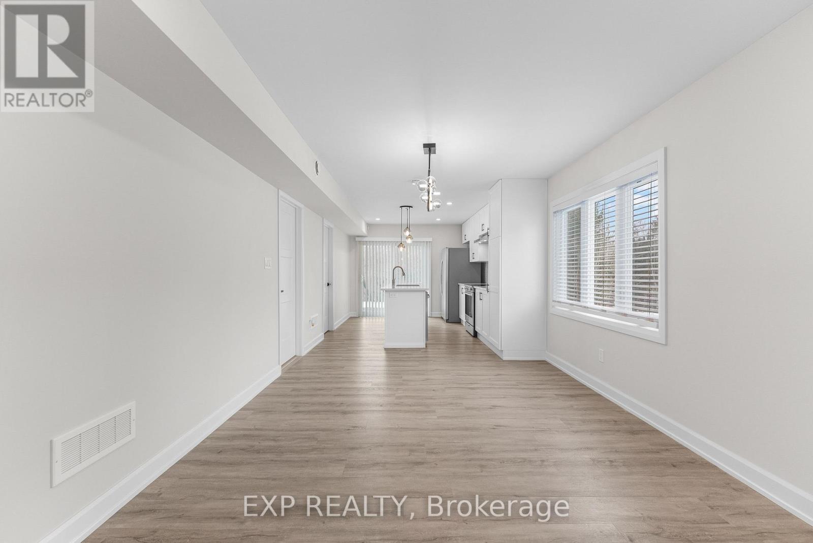 15 Zilney Street, Madawaska Valley, Ontario  K0J 1B0 - Photo 8 - X12956136