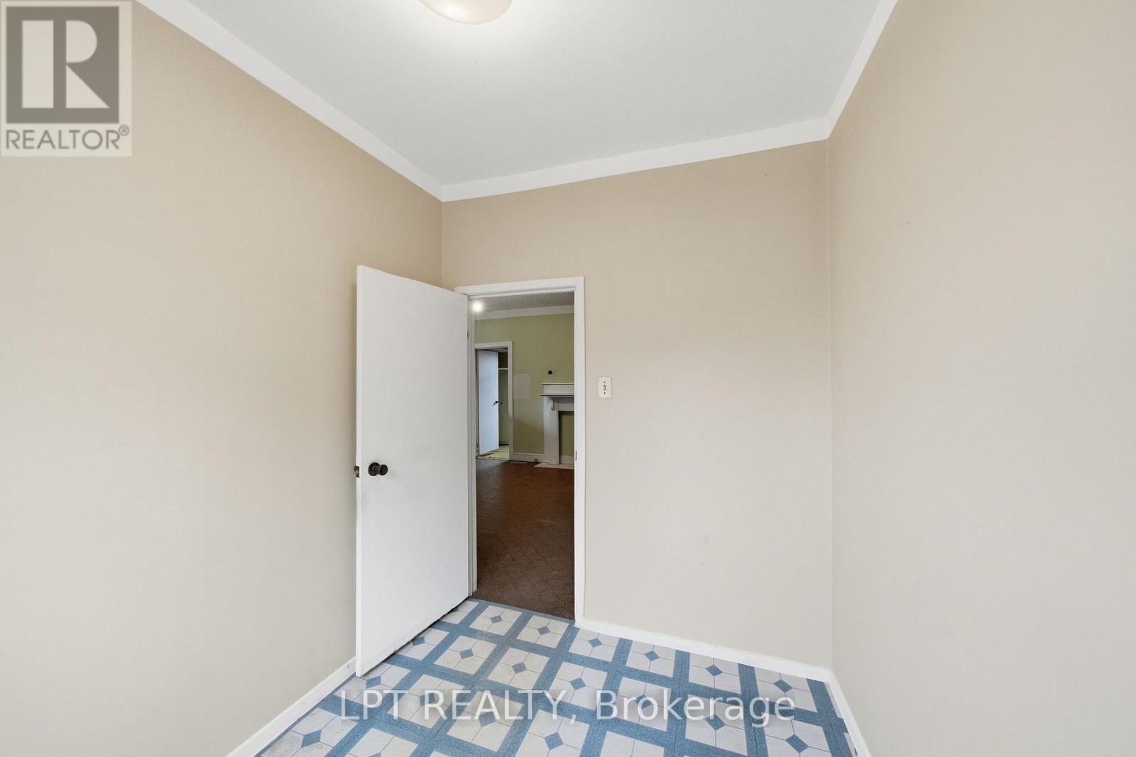 2838 Haughton Avenue, Ottawa, Ontario K2B 6Z3 - Photo 19 - X12956096