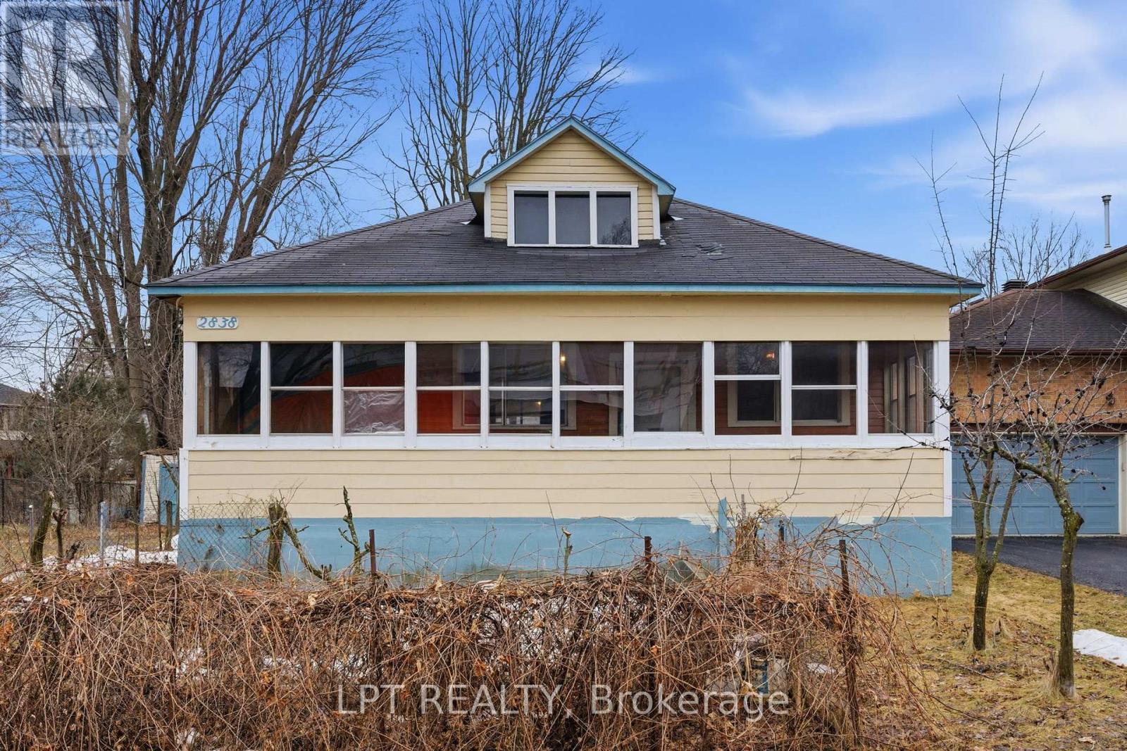 2838 Haughton Avenue, Ottawa, Ontario K2B 6Z3 - Photo 2 - X12956096