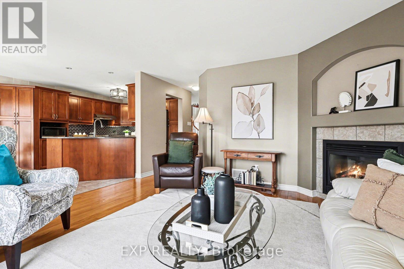 91 Rembrandt Drive, Russell, Ontario  K0A 1W0 - Photo 9 - X12956126