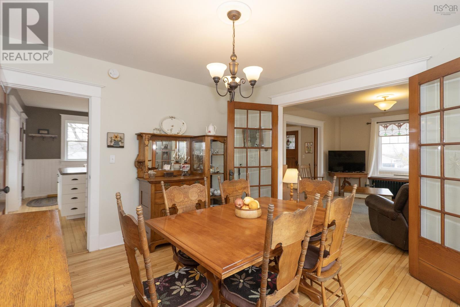 139 Main Street, Springhill, Nova Scotia  B0M 1X0 - Photo 18 - 202606107