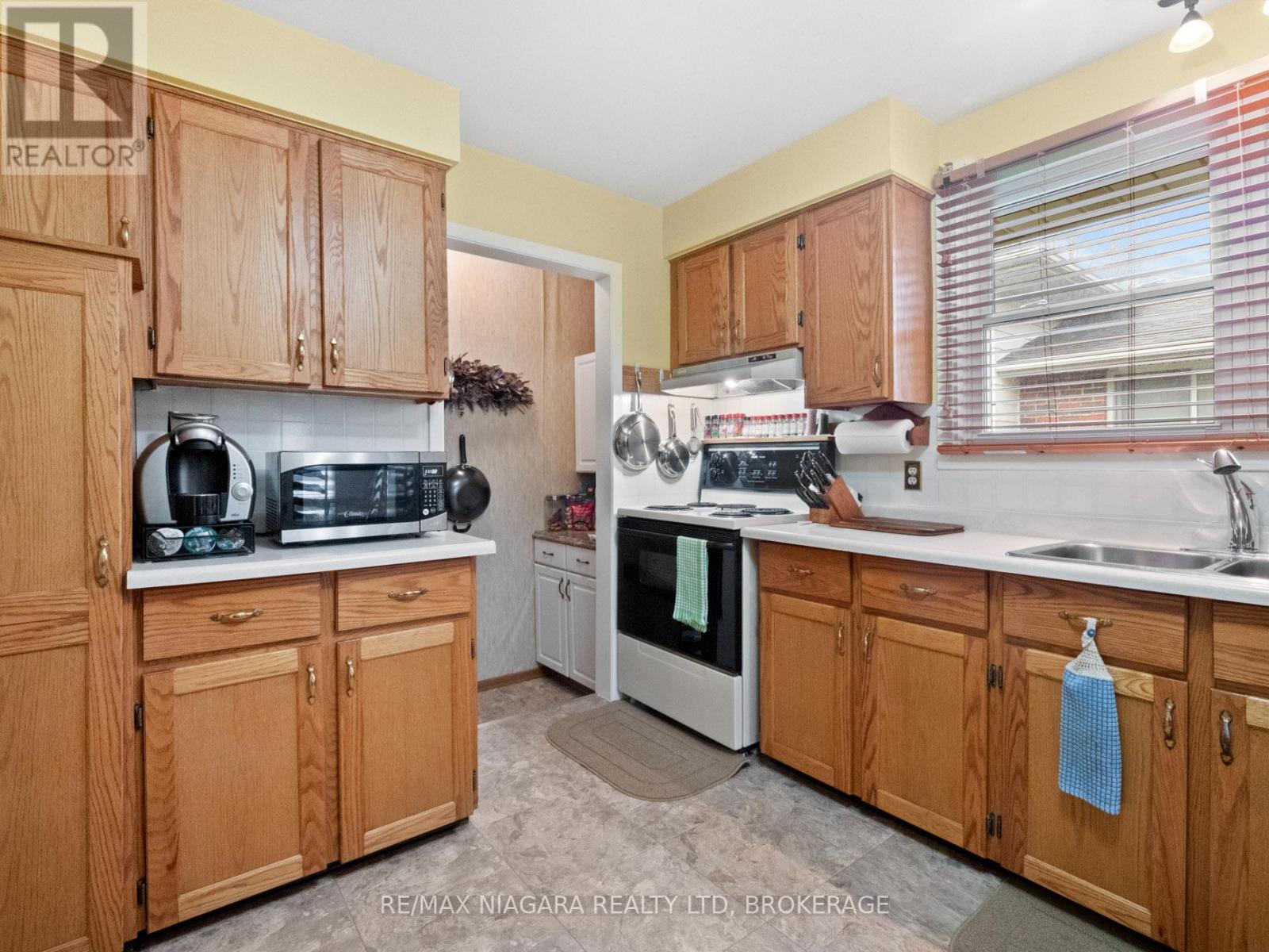 7058 Freeman Street, Niagara Falls, Ontario  L2E 5V5 - Photo 13 - X12956104