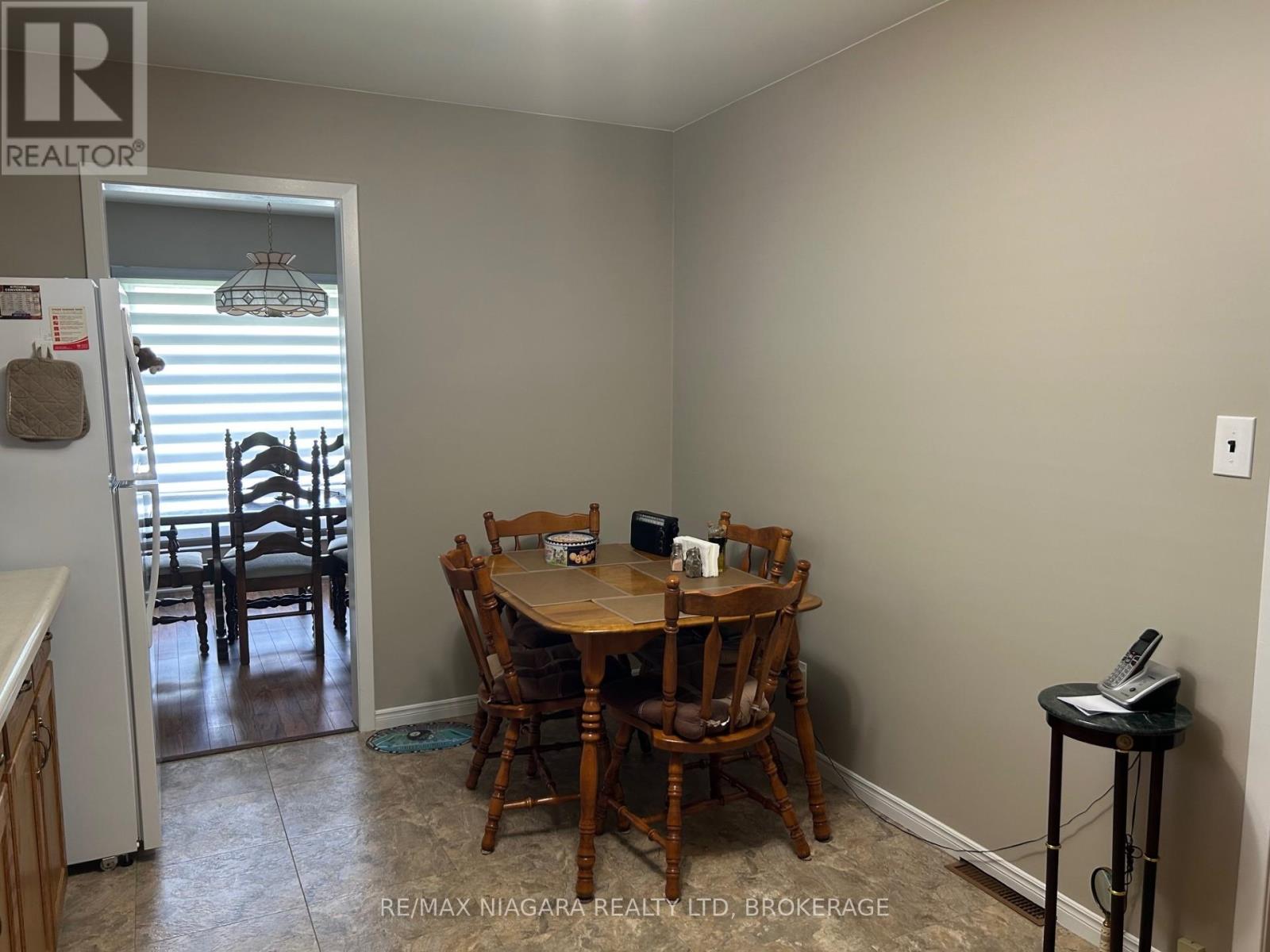 7058 Freeman Street, Niagara Falls, Ontario  L2E 5V5 - Photo 17 - X12956104