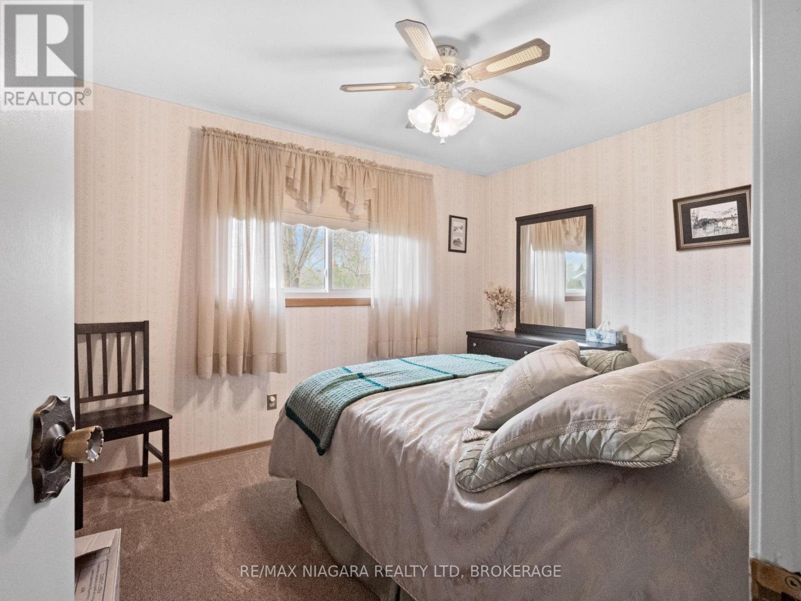 7058 Freeman Street, Niagara Falls, Ontario  L2E 5V5 - Photo 20 - X12956104