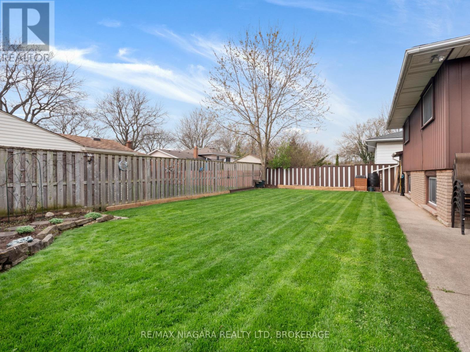 7058 Freeman Street, Niagara Falls, Ontario  L2E 5V5 - Photo 38 - X12956104