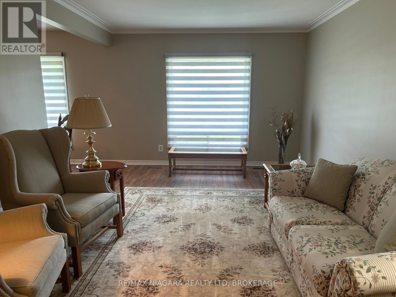 7058 Freeman Street, Niagara Falls, Ontario  L2E 5V5 - Photo 9 - X12956104