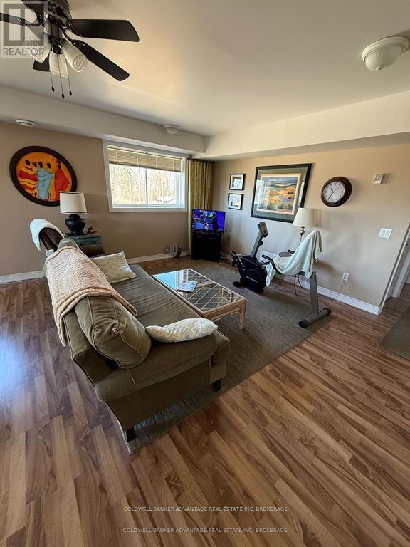 3926 Farr Avenue, Fort Erie, Ontario  L0S 1N0 - Photo 21 - X12956120