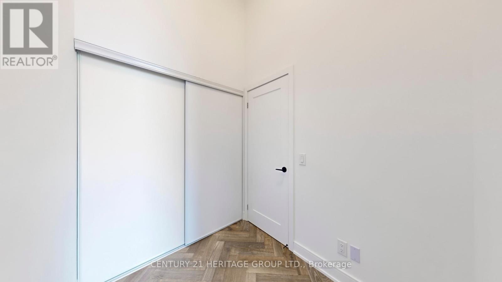 103 W/l - 8888 Yonge Street, Richmond Hill, Ontario  L4C 6Z1 - Photo 36 - N12956146