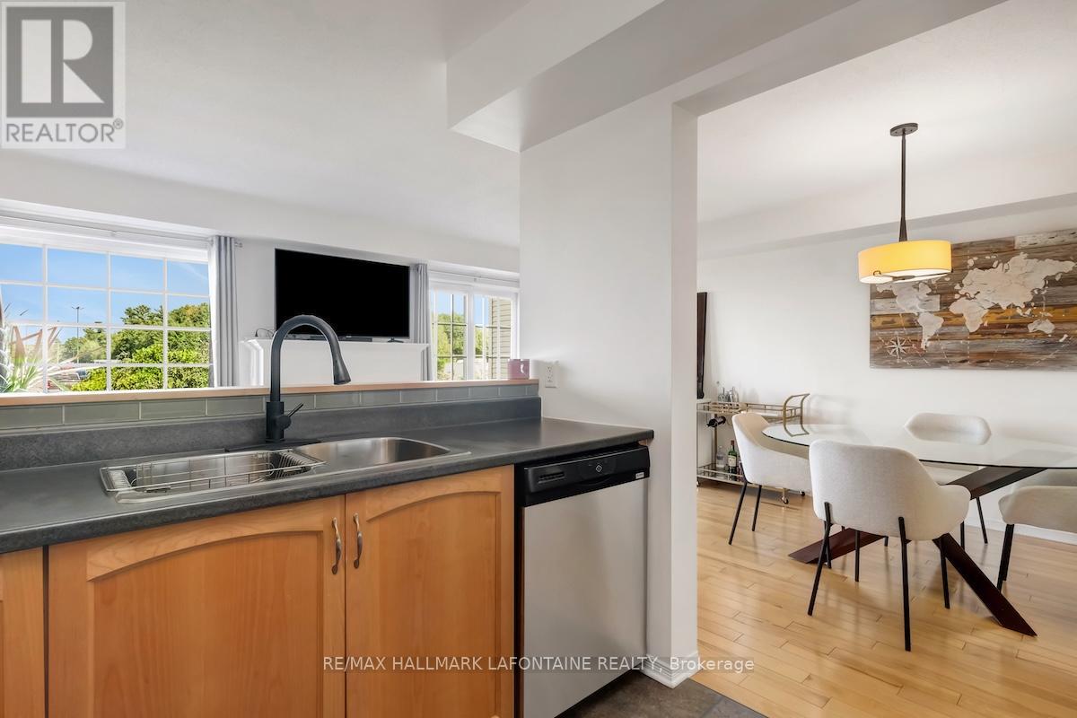 442 Wisteria Crescent, Ottawa, Ontario  K1V 0P1 - Photo 18 - X12832316