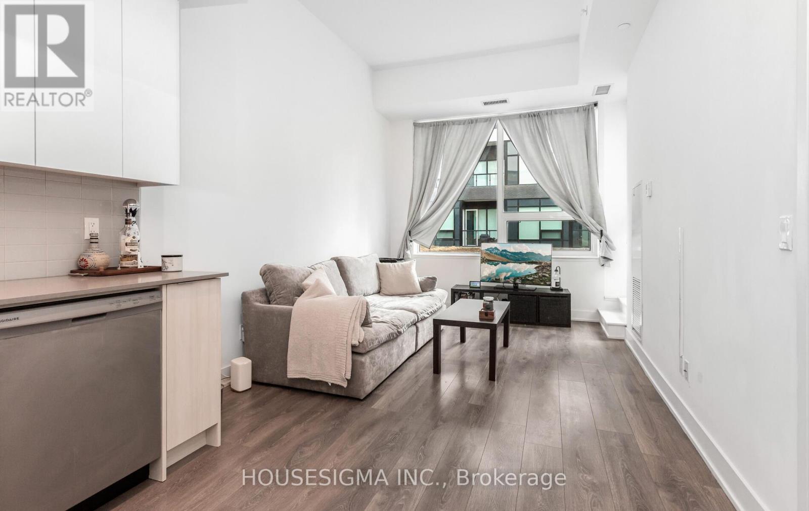 349 - 2485 Taunton Road, Oakville, Ontario L6H 3R8 - Photo 17 - W12956098