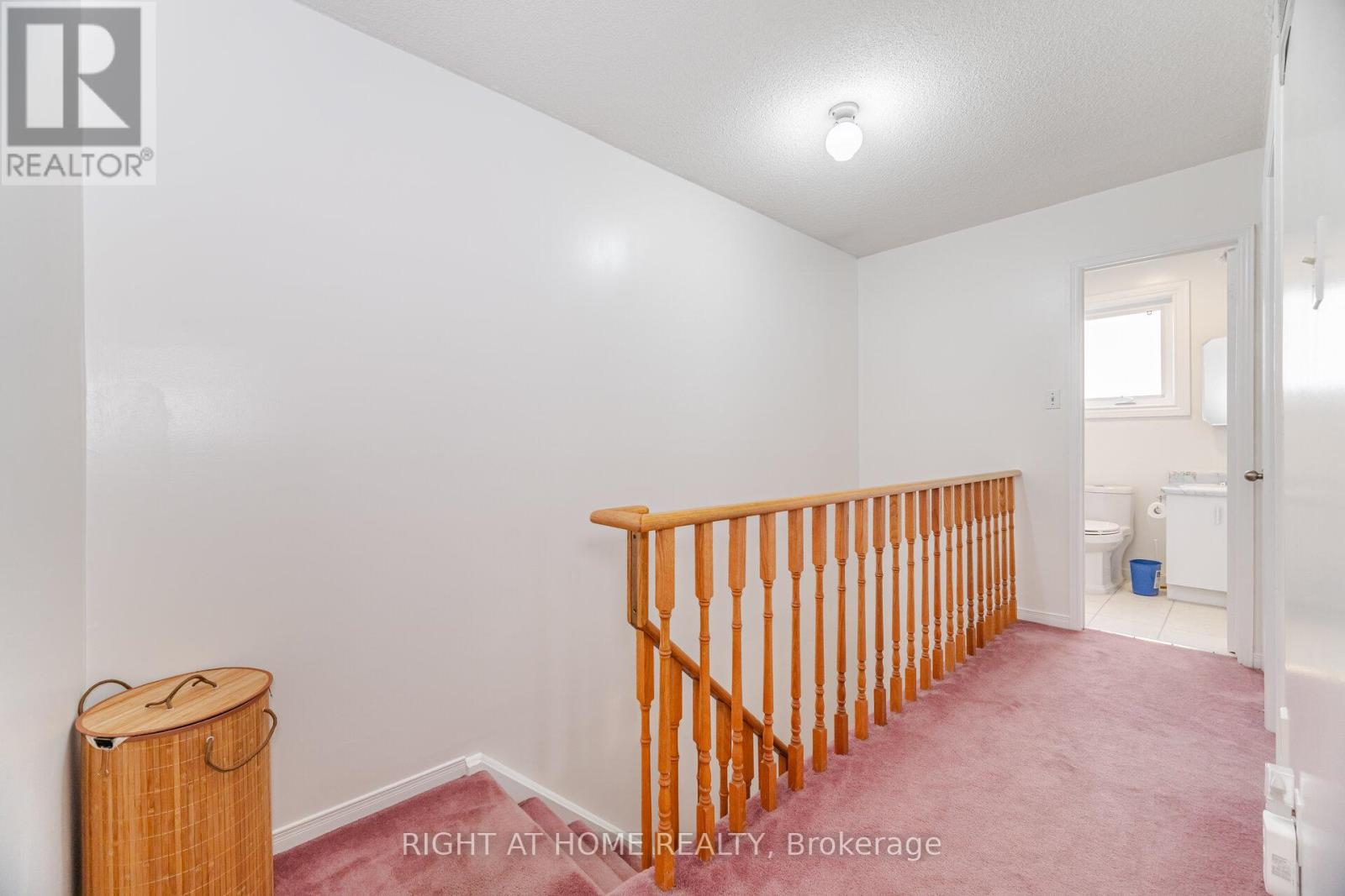 5253 Palomar Crescent, Mississauga, Ontario  L5R 2W8 - Photo 21 - W12956132