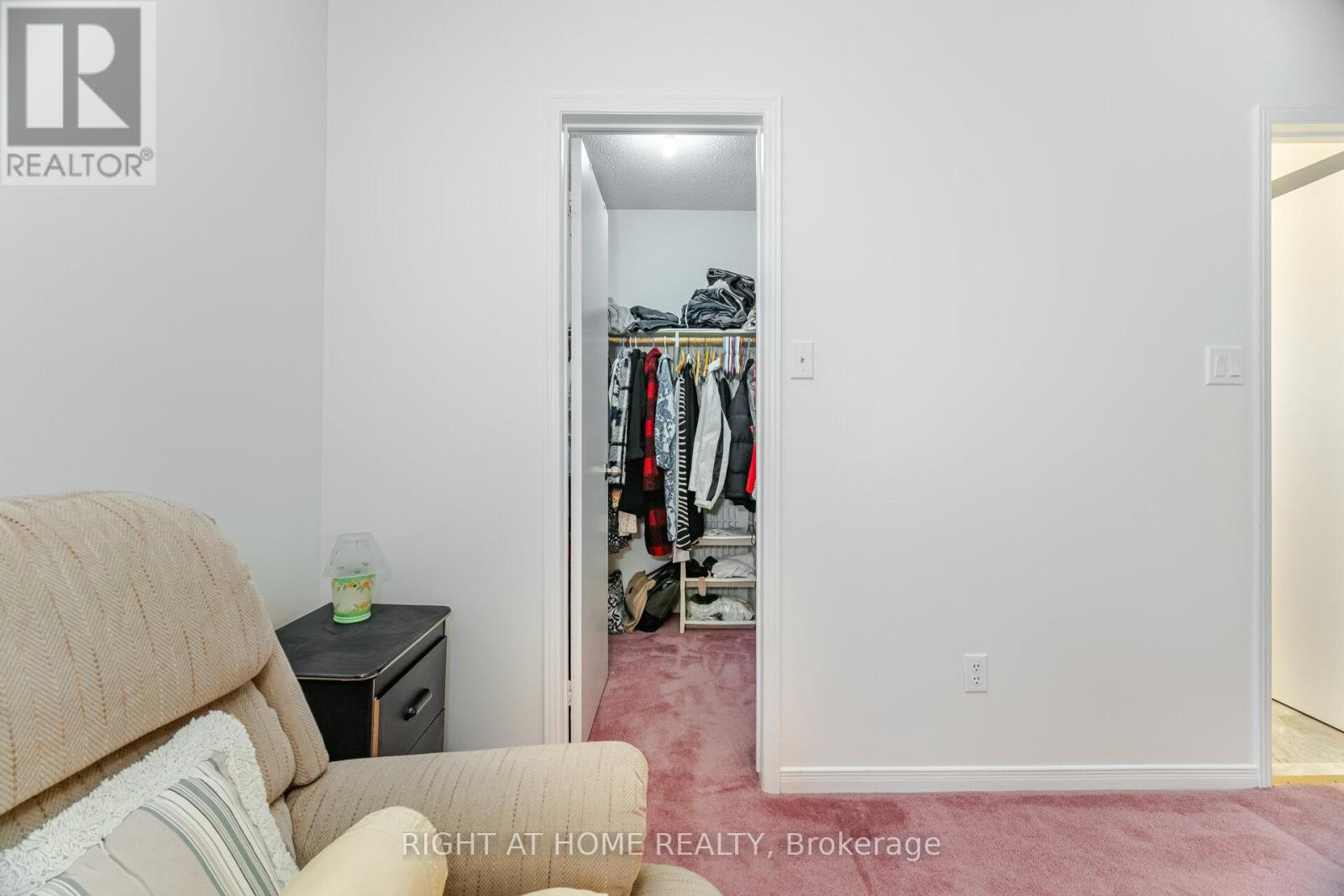 5253 Palomar Crescent, Mississauga, Ontario  L5R 2W8 - Photo 27 - W12956132