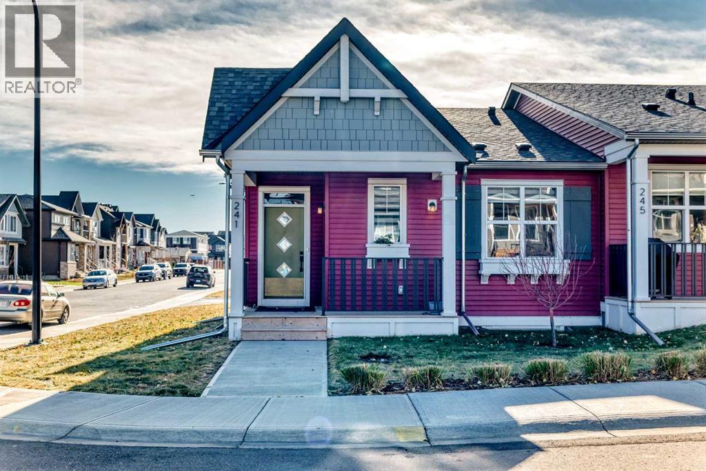 241 Lucas Avenue NW, Calgary, Alberta  T3P 1S3 - Photo 2 - A2290200