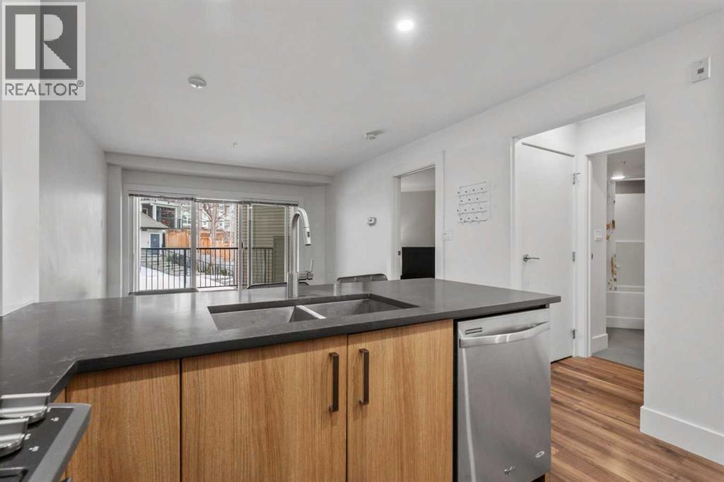 110, 510 Edmonton Trail Ne, Calgary, Alberta  T2E 0J7 - Photo 11 - A2293955