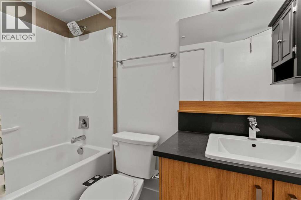 110, 510 Edmonton Trail Ne, Calgary, Alberta  T2E 0J7 - Photo 25 - A2293955