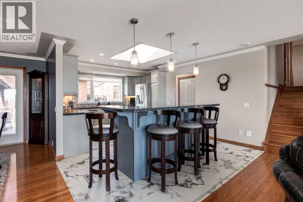 468 Norfolk Way Nw, Calgary, Alberta  T2K 5R1 - Photo 7 - A2295050