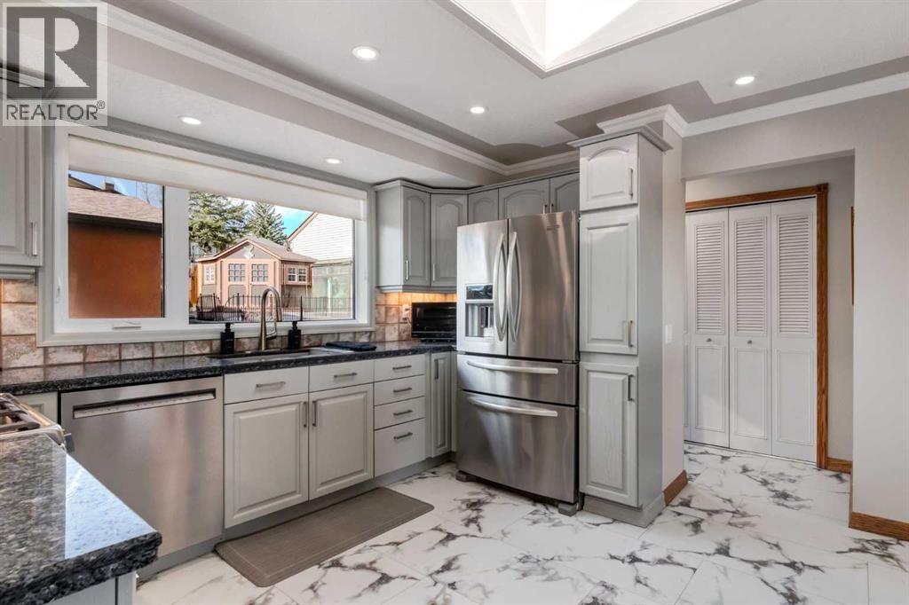 468 Norfolk Way Nw, Calgary, Alberta  T2K 5R1 - Photo 11 - A2295050