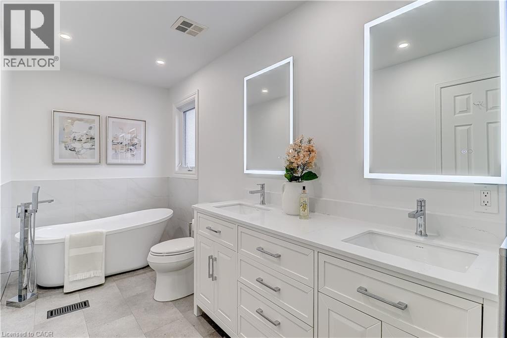 2444 Towne Boulevard, Oakville, Ontario  L6H 5X6 - Photo 31 - 40816337