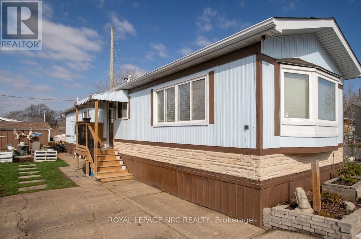 297 - 241 St. Paul Street, St. Catharines, Ontario  L2S 2E5 - Photo 3 - X12956100