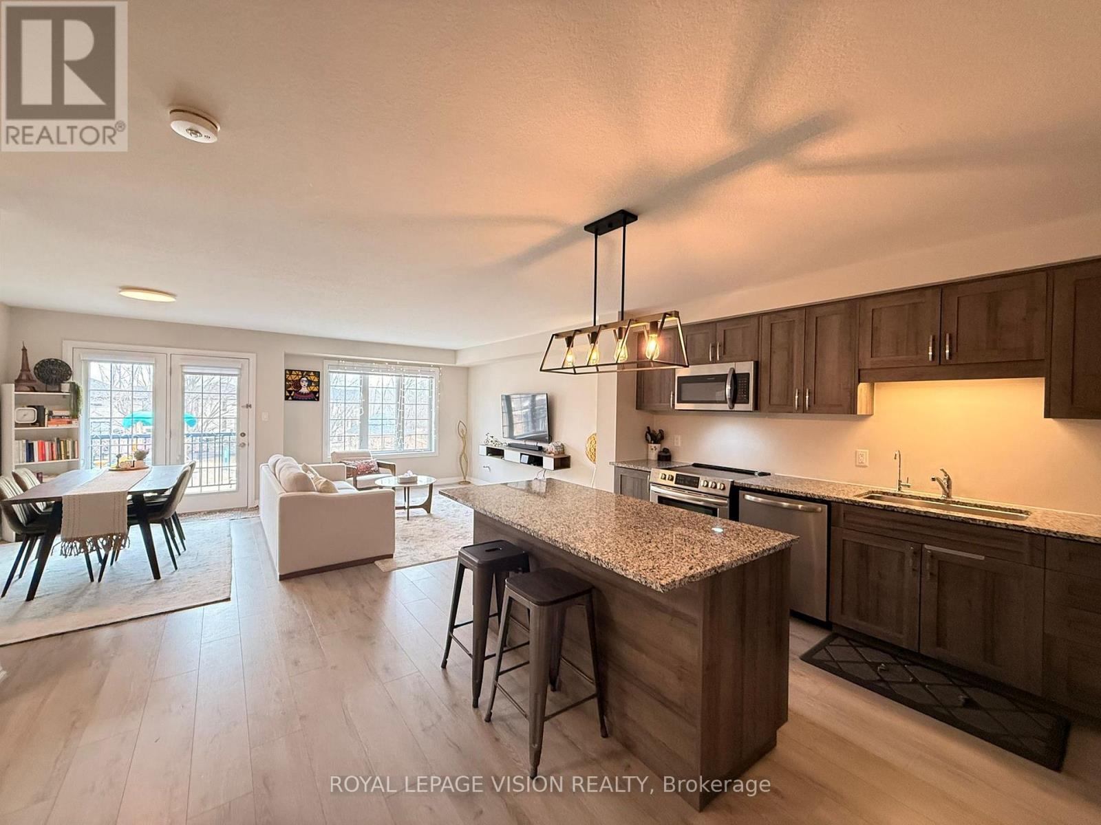 43 Bank Swallow Crescent, Kitchener, Ontario  N2P 0J7 - Photo 11 - X12956128