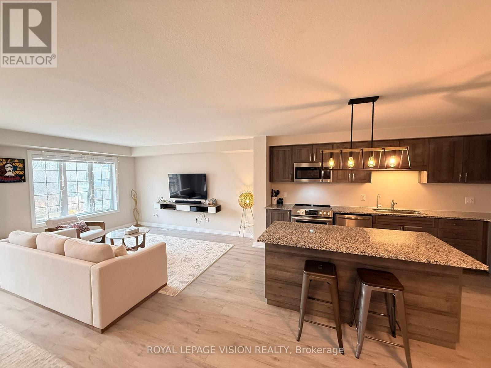 43 Bank Swallow Crescent, Kitchener, Ontario  N2P 0J7 - Photo 14 - X12956128